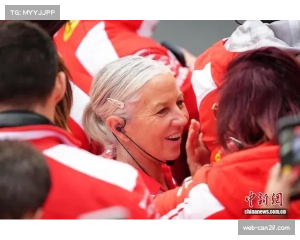 汉密尔顿赛季首登领奖台，赛后坦言梅赛德斯赛车取得进展